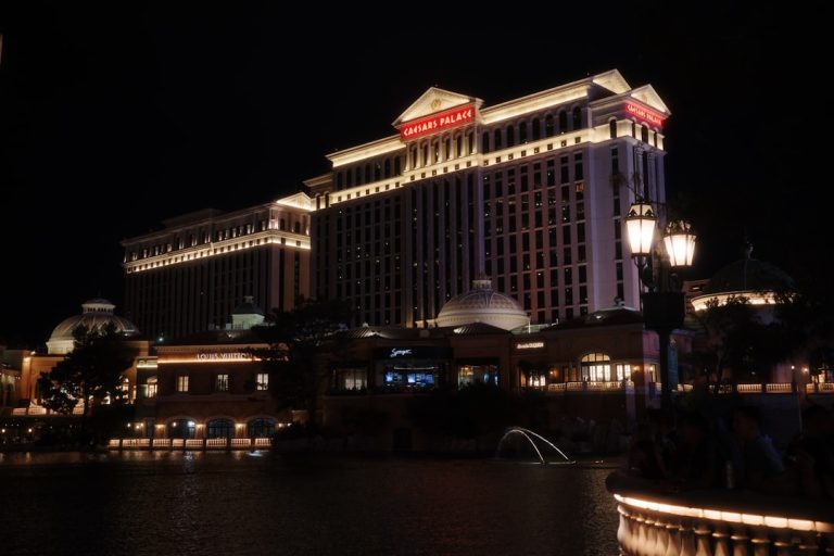 Explore Unique Themes at Top Gaming Hotel Casinos Today